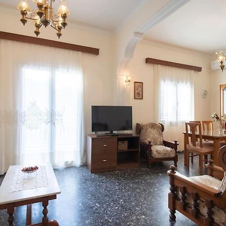 Vintage Charm Apt Near Centre Iraklio Exterior foto