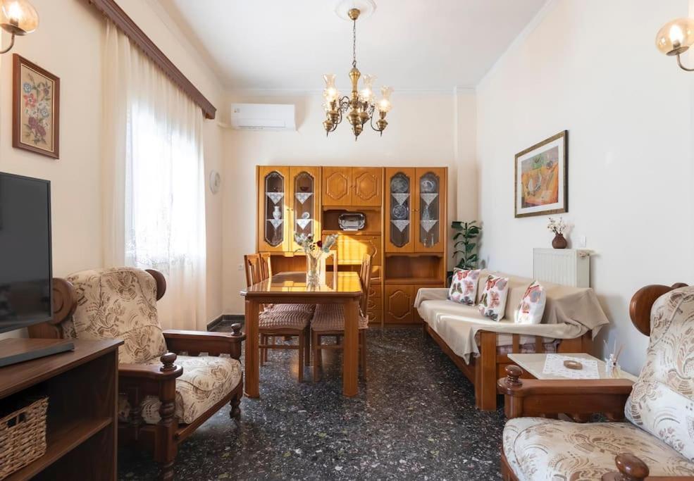 Vintage Charm Apt Near Centre Iraklio Exterior foto